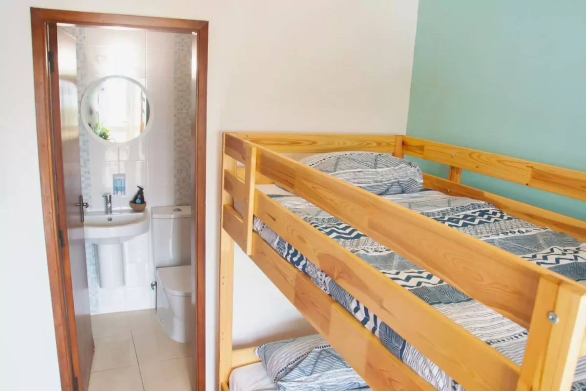 Banana Surf House Nº1 Hostel for Surfers in Lagos, Algarve